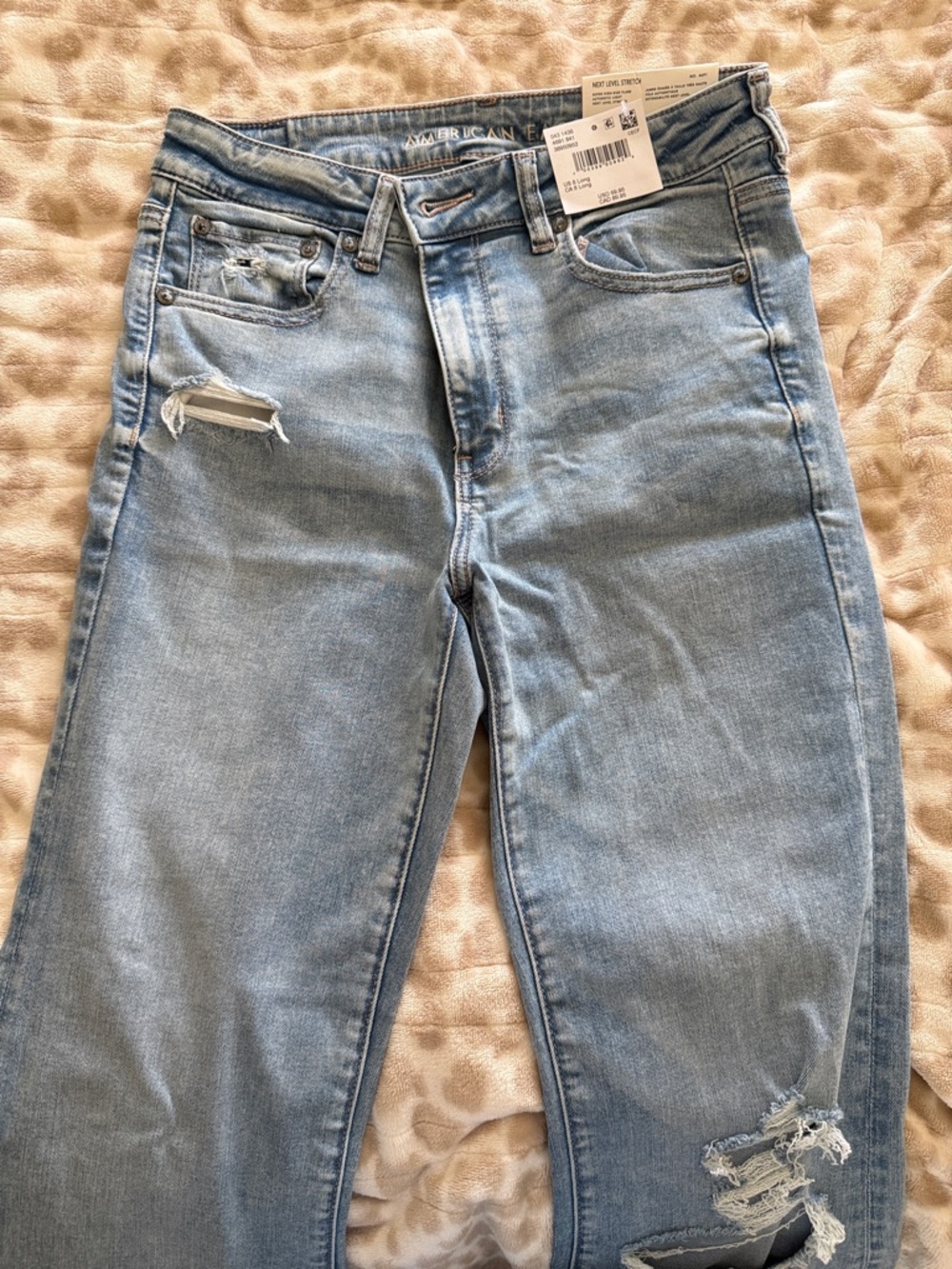 American eagle women’s flair distressed jeans size 8 long